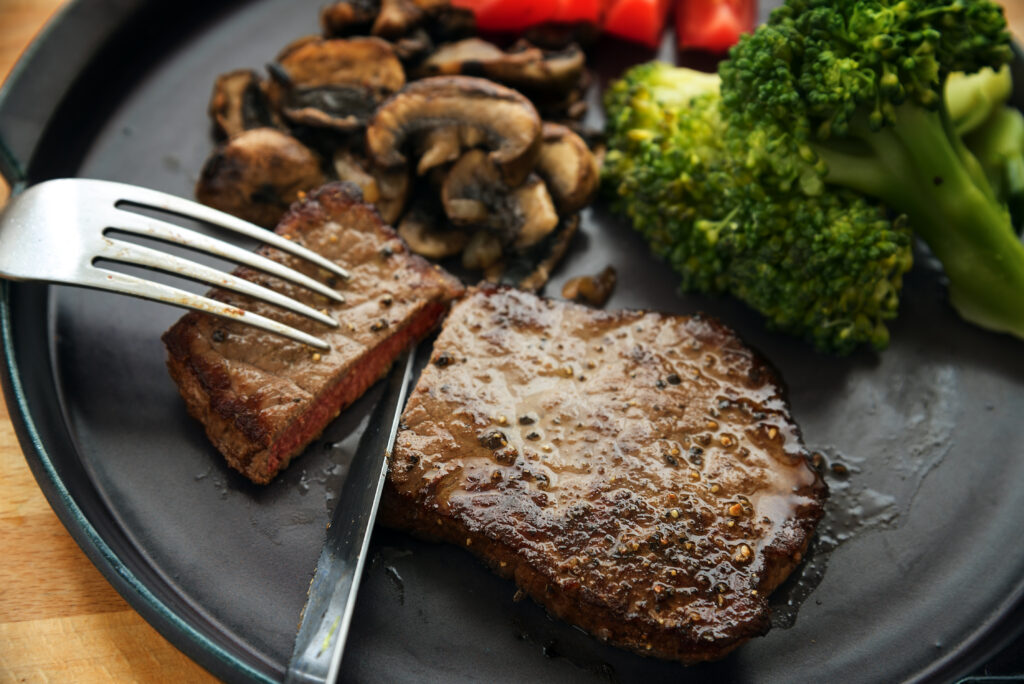 utensils cutting meat, low carb ideas for dinner